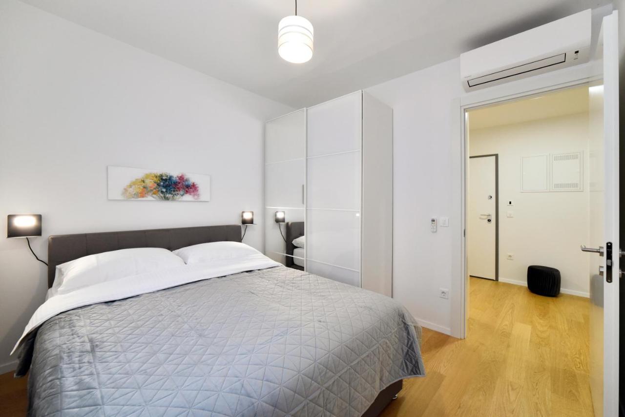 Ophelia Apartment With Parking Загреб Экстерьер фото