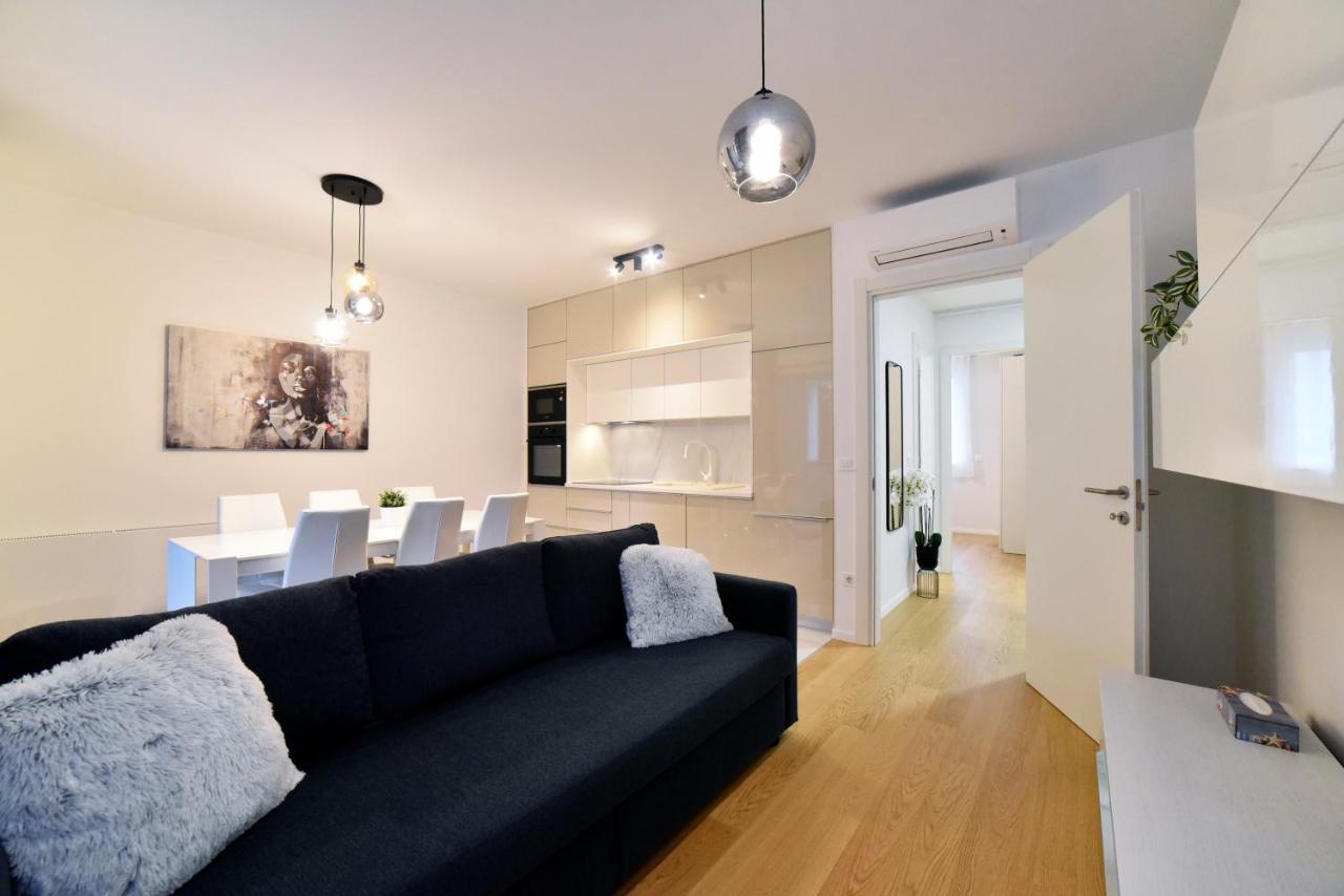 Ophelia Apartment With Parking Загреб Экстерьер фото